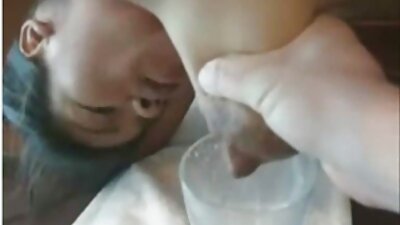 Красив секс с момиче porno lizane в леглото с край.
