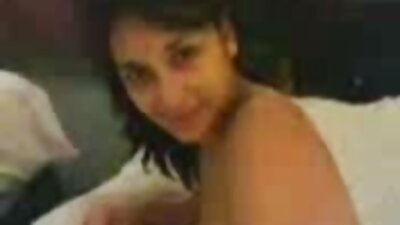 След kuni, младо момиче започва порно с klipove seks нея в путка с рак.